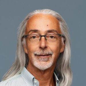 Porträtfoto von Univ.-Prof. Mag. Dr. Thierry Langer, Präsident der ÖPhG