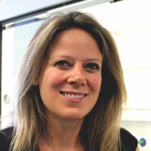 Porträtfoto von Univ.-Prof. Dr. Simone Moser, Vorstandsmitglied der ÖPhG